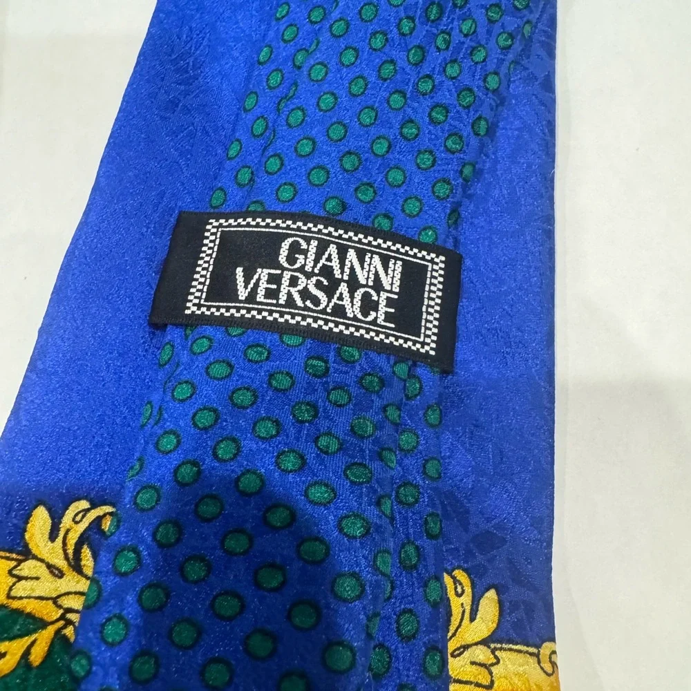 Gianni Versace Vintage Blue and Gold Silk Tie - Picture 3 of 3